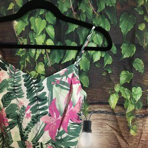 🥝Old Navy Green and Pink Tropical Floral Dress